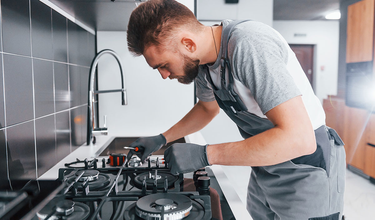 Gas Cooker Repair Services In Dubai Uae Maahir